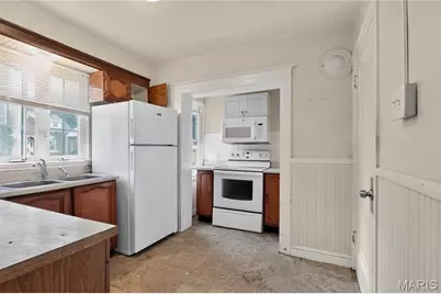 8211 Madison Avenue, Saint Louis, MO 63114 - Photo 9