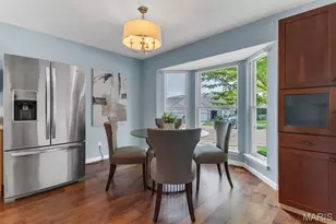 6 Country Bluff Ct, Saint Charles, MO 63301 - Photo 7