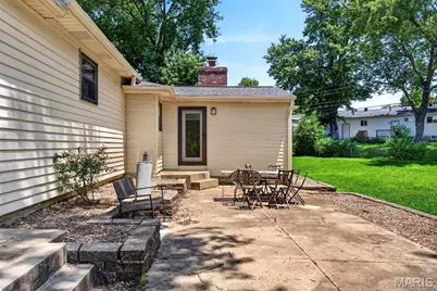 2984 Joyce Court, Maryland Heights, MO 63043 - Photo 9