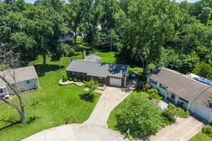2984 Joyce Ct, Maryland Heights, MO 63043 - Photo 39