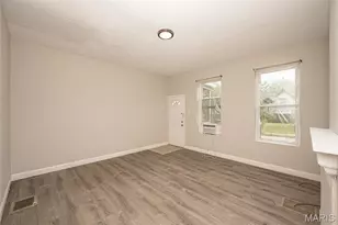 3114 Mt Pleasant St, Saint Louis, MO 63111 - Photo 7
