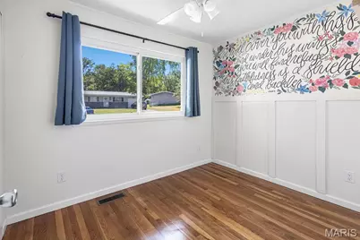 2430 W Adams Street, Saint Charles, MO 63301 - Photo 15
