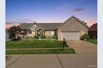 6632 Towne Woods Drive, Saint Louis, MO 63129 - Photo 1