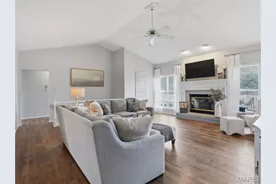 6632 Towne Woods Drive, Saint Louis, MO 63129 - Photo 23