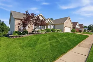 6632 Towne Woods Dr, Saint Louis, MO 63129 - Photo 5