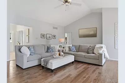 6632 Towne Woods Drive, Saint Louis, MO 63129 - Photo 25