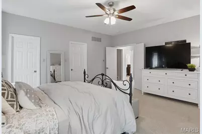 6632 Towne Woods Drive, Saint Louis, MO 63129 - Photo 35