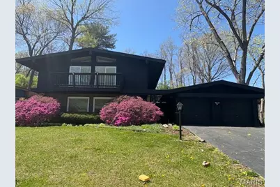 57 Willow Brook Drive, Saint Louis, MO 63146 - Photo 1