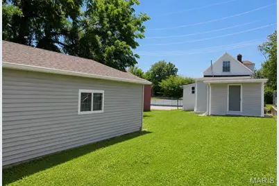 215 Weiss Avenue, Saint Louis, MO 63125 - Photo 19