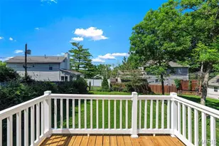 8763 Brentwood Pl, Brentwood, MO 63144 - Photo 31
