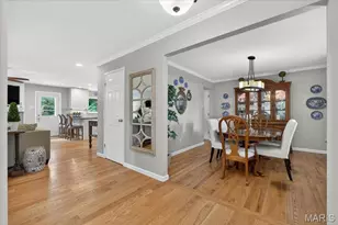 706 Clayworth Dr, Ballwin, MO 63011 - Photo 9