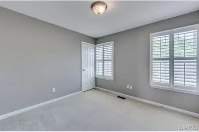 110 Hawks Haven Drive, O'Fallon, MO 63368 - Photo 25
