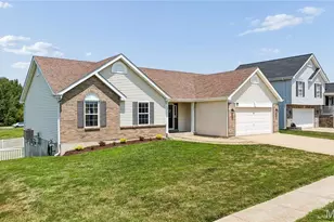 711 Wenstone Crossing Way, Wentzville, MO 63385 - Photo 3
