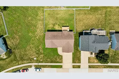 711 Wenstone Crossing Way, Wentzville, MO 63385 - Photo 37