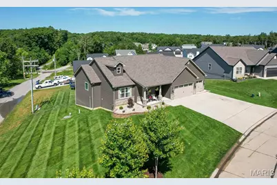 201 Auburn Ridge Drive, Troy, MO 63379 - Photo 3