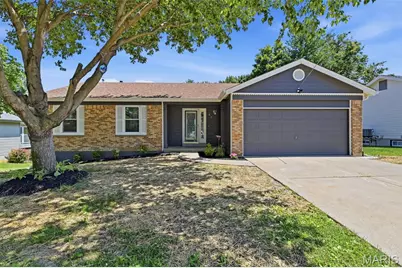 57 Valley View Drive, Saint Peters, MO 63376 - Photo 1