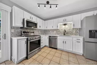 4011 Manhattan Avenue, Saint Peters, MO 63376 - Photo 9