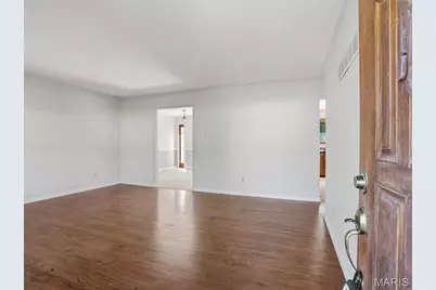 4902 Brunston Drive, Saint Louis, MO 63128 - Photo 13