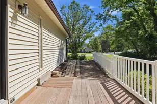 4902 Brunston Dr, Saint Louis, MO 63128 - Photo 45
