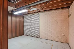 4902 Brunston Dr, Saint Louis, MO 63128 - Photo 39