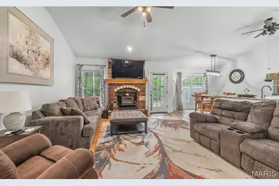 21212 Oak Trail, Warrenton, MO 63383 - Photo 11