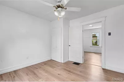 10525 Hobday Avenue, Saint Ann, MO 63074 - Photo 15