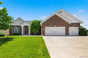 202 Highland Meadows Dr, Wentzville, MO 63385 - Photo 1