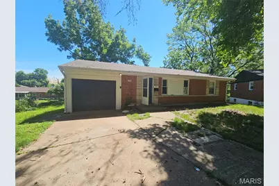 102 Florwood Court, Saint Louis, MO 63135 - Photo 1