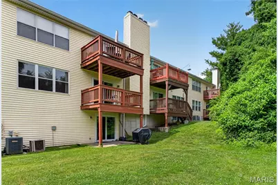 16275 Rose Wreath Lane, Florissant, MO 63034 - Photo 29