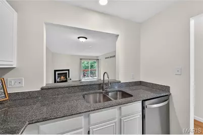 16275 Rose Wreath Lane, Florissant, MO 63034 - Photo 11