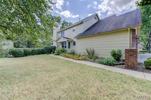 3115 Autumn Trace Dr, Maryland Heights, MO 63043 - Photo 33