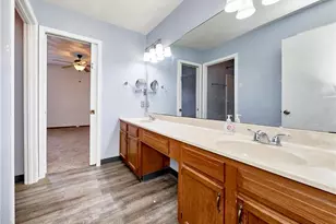 21 Brittany Ct, Troy, MO 63379 - Photo 5