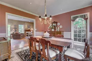 452 Meyer Ave, Kirkwood, MO 63122 - Photo 11
