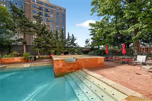 900 S Hanley Rd, Saint Louis, MO 63105 - Photo 31