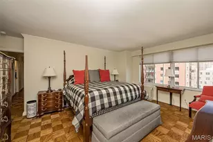 900 S Hanley Rd, Saint Louis, MO 63105 - Photo 19