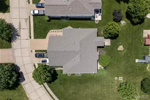 2203 Hawks Landing Dr, Lake Saint Louis, MO 63367 - Photo 31