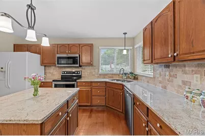 825 Crosswood Court, Saint Louis, MO 63129 - Photo 33