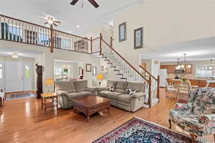 825 Crosswood Ct, Saint Louis, MO 63129 - Photo 19