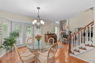 825 Crosswood Ct, Saint Louis, MO 63129 - Photo 25
