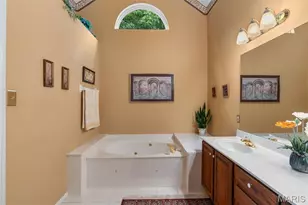 825 Crosswood Ct, Saint Louis, MO 63129 - Photo 41