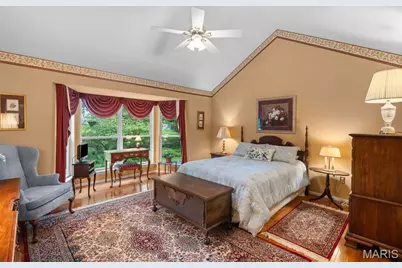 825 Crosswood Court, Saint Louis, MO 63129 - Photo 35