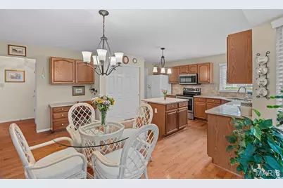 825 Crosswood Court, Saint Louis, MO 63129 - Photo 23