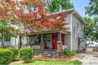 621 Houston Street, Saint Charles, MO 63301 - Photo 1