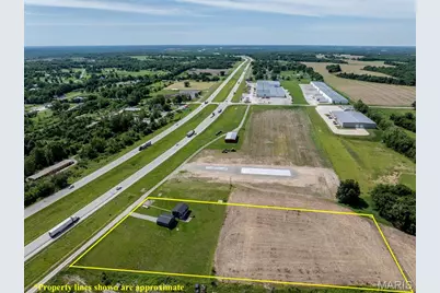 11581 Highway 61, Hannibal, MO 63401 - Photo 3