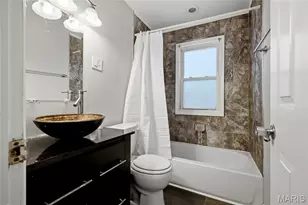6539 Etzel Ave, University City, MO 63130 - Photo 9