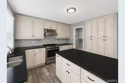 1208 Chateau Woods Drive, Saint Louis, MO 63135 - Photo 51