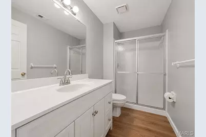 1208 Chateau Woods Drive, Saint Louis, MO 63135 - Photo 15