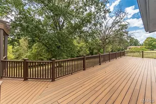 5848 Crystal Park Cir, Saint Louis, MO 63128 - Photo 31