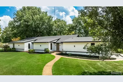 5848 Crystal Park Circle, Saint Louis, MO 63128 - Photo 1