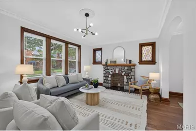 5410 Tholozan Avenue, Saint Louis, MO 63109 - Photo 5